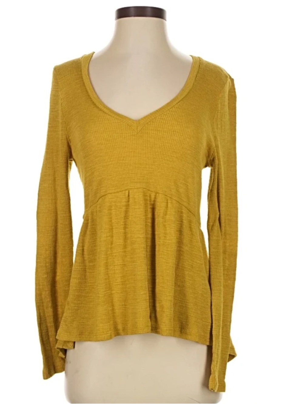 🆕 NWT t.la golden long sleeve shirt